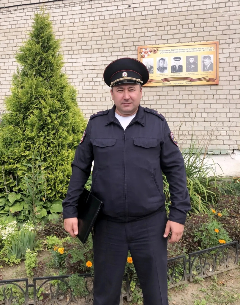 Асылбаев.jpg